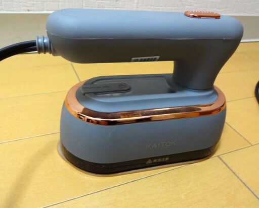 スチームアイロン ハンディースチーマー KAITOK 衣類スチーマー 2022年製