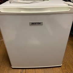 小型冷蔵庫BESTEK