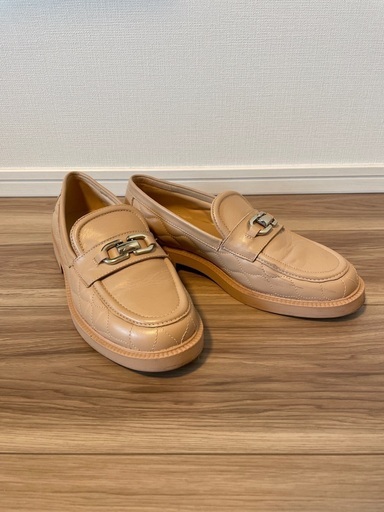 ZARA　レザーローファー　ピンクベージュ　サイズ38