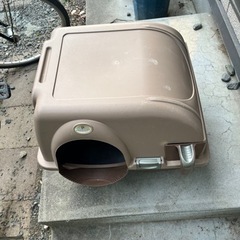 猫のトイレの画像