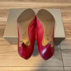 アンテプリマ　パンプス　レッド　25cmの画像