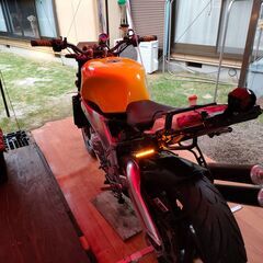 apriliars250 これに社外カウルセット買っても8万くら...