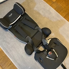 ジュニアシート　キッズシート　チャイルドシート