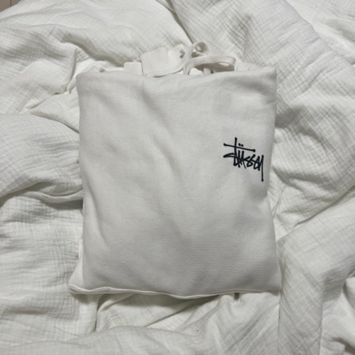 stussy パーカー