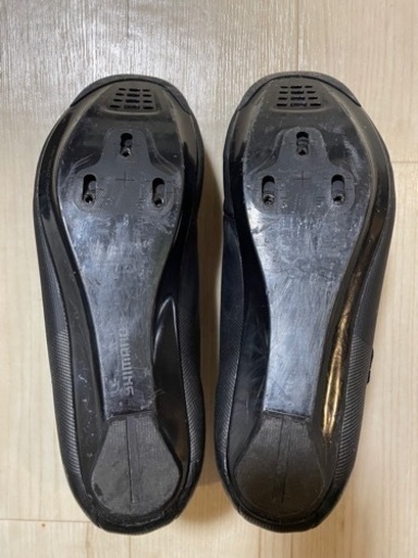 バーゲンセール！大感謝セール！50%OFF！SHIMANO（シマノ）RC7 SH シマノビンディングシューズ　SPD-SL サイズ42