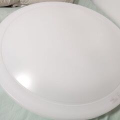照明（NEC ホタルックスリム蛍光灯）