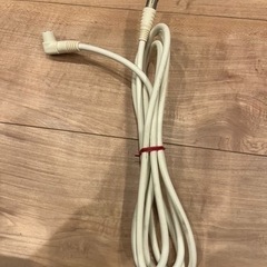 テレビアンテナケーブル