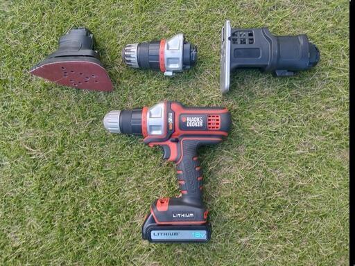 Black＆Decker　バッテリー３個付き・充電器有り、土日引取り限定