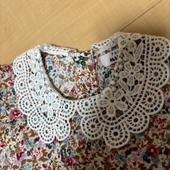 【美品】 ペアマノン　花柄ロンパース　80の画像