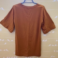 UNIQLO VネックTシャツ(チュニック)の画像