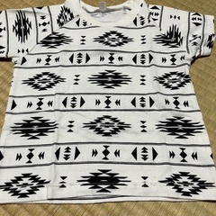 90 男の子　半袖Tシャツ