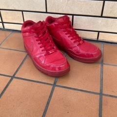 ナイキ . スニーカー《 AIR PRIZE MID！》