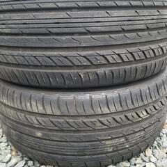 トーヨータイヤ　 215 45 17