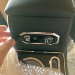 90系ノア　ヴォクシー　ハイブリッド用センターコンソールの画像