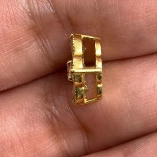 K18 18金　ダイヤモンドペンダント　フラワー　ダイヤ　1.25ct 1.8g