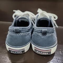  靴 スニーカー 約18㎝の画像