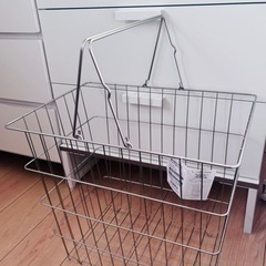 【新品:半額以下】Lサイズ  スチール ランドリーバスケット