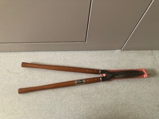 剪定鋏　園芸剪定鋏 剪定ばさみ 刈込鋏　高枝切りバサミ 果樹の剪定 庭の剪定 木の剪定 盆栽の剪定