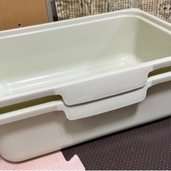 ニトリ カラーボックスにピッタリ 収納カゴ 緑の画像