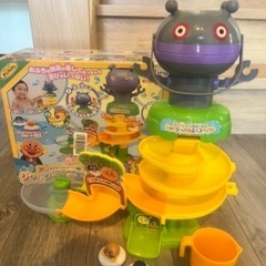 アンパンマンとだだんだん　ジャバジャバおふろスライダー