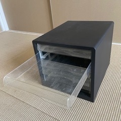 4段　収納家具 事務用品　引出しの画像