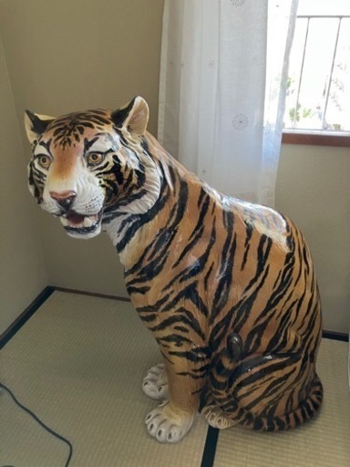 大塚家具購入品イタリア製手描き陶器 虎の置物 オブジェ