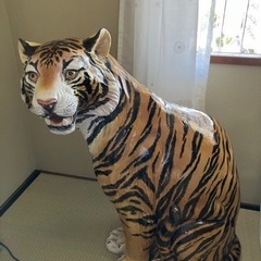 大塚家具購入品イタリア製手描き陶器 虎の置物 オブジェ