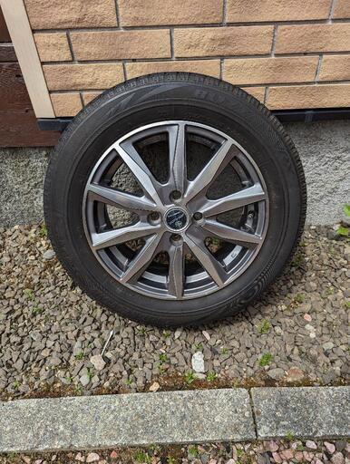 スタッドレスタイヤアルミ付き185/60R15