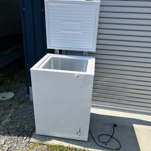 冷凍庫　98L 上開き