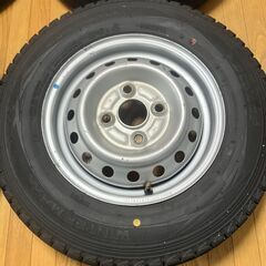 【大阪府河内長野市引き取り限定】ダンロップ WINTER MAXX SV01 バン・商用車用スタッドレスタイヤの画像