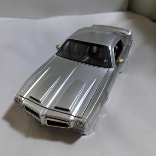 Jada Toys 　1/24 1970 PONTIAC FIREBIRD