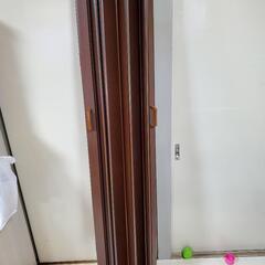 アコーディオンドア(ネジ取り付け式)の画像