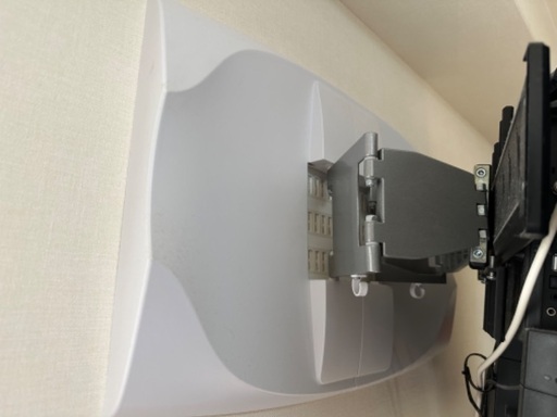 液晶テレビ 壁掛け用金具（賃貸OK）