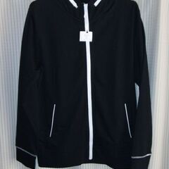 新品　メンズ　パーカーになります　黒　XL