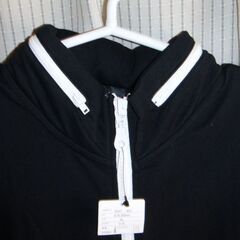 新品　メンズ　パーカーになります　黒　XLの画像