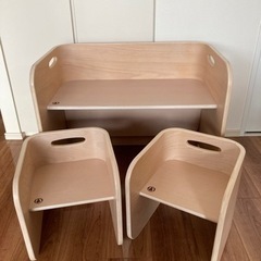 HOPPL TOWN コロコロデスクとチェアのセットの画像