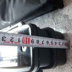 未使用　お弁当箱　保温・保冷袋付き　黒２段の画像