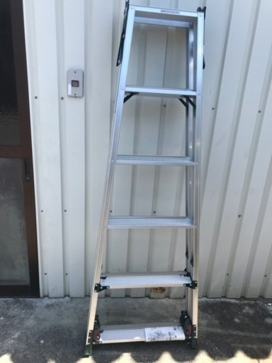 5〜6尺脚立（梯子ハシゴ）収縮式♦︎新品未使用