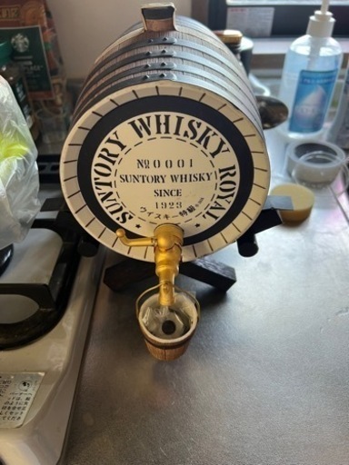 サントリー　特級　樽ウィスキー