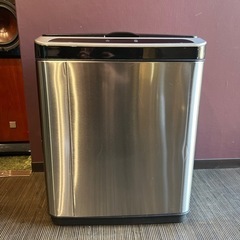 引取の方が決まりました　美品 ステンレス製 自動開閉式　ゴミ箱  事務所使用の画像