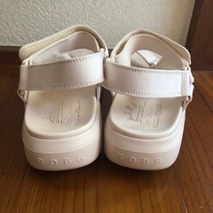 【美品】スケッチャーズ スポーツサンダル 厚底 レディース の画像