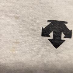 メンズパーカーの画像