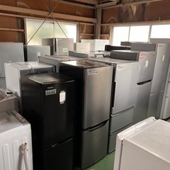 毎週日曜日11:0.0〜20:00激安倉庫バザー開催！5/19日曜日！ − 愛知県