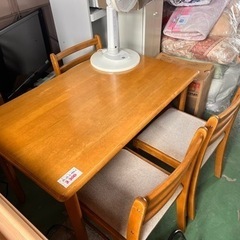 毎週日曜日11:0.0〜20:00激安倉庫バザー開催！5/19日曜日！ - 豊川市