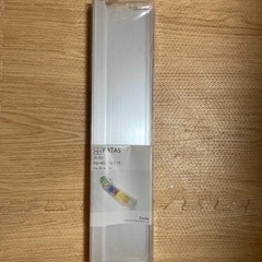 壁面トレー　アルミ　洗面所　壁に付けられる棚の画像