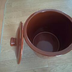 梅干し等を漬ける壺   甕？の画像