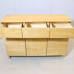 人気の無印良品(MUJI)のタモ材 キャビネット・木製扉！ナチュラルで