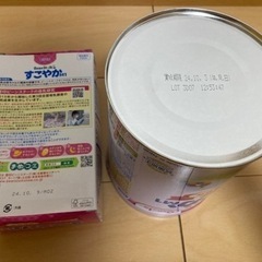 粉ミルク　すこやか　大缶+スティック18本の画像