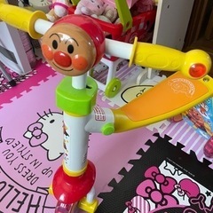 アンパンマン　三輪車　キックボード　スクーターの画像