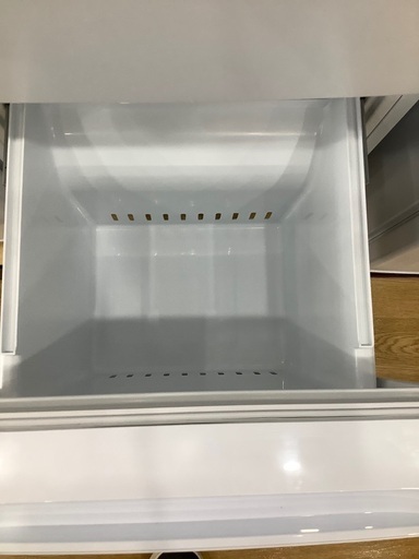 【一年間動作保証付き】ワールプールジャパン株式会社　冷蔵庫 2ドア　156L 2022年製